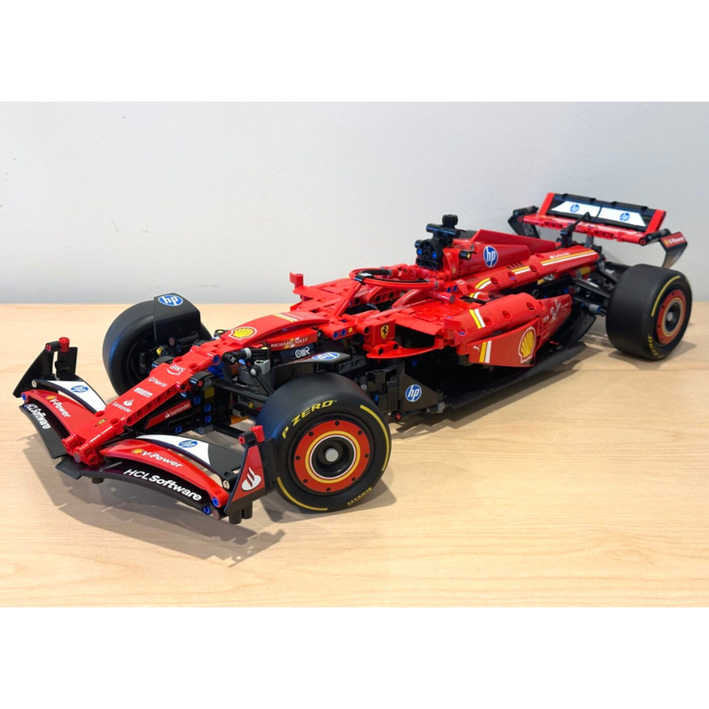 COMBO LEGO COCHE + FORMULA 1 FERRARI (BLACK FRIDAY)